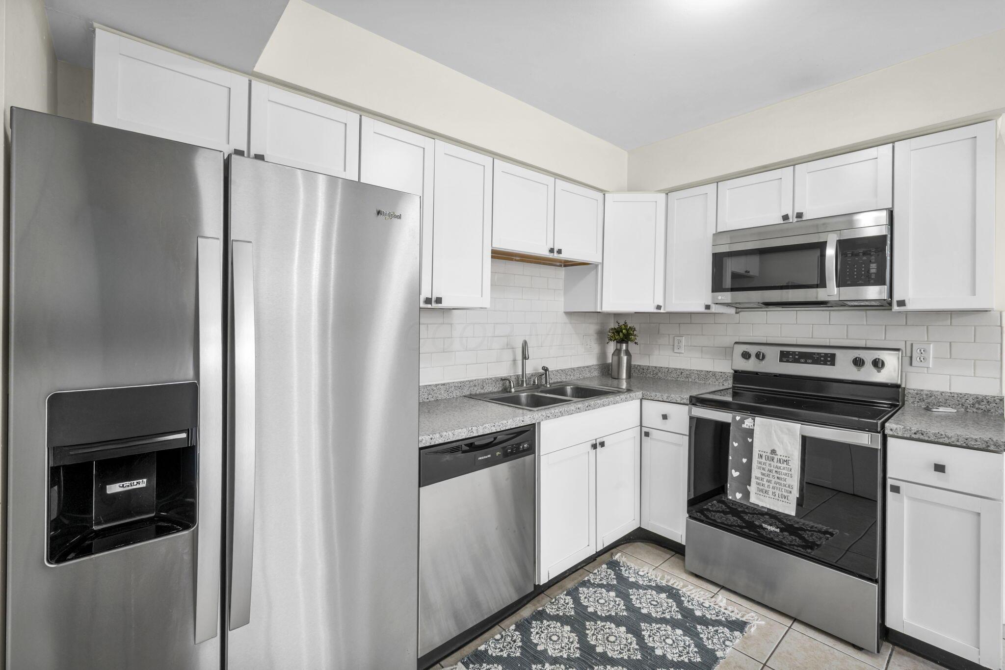 1292 Lowland Court, 98