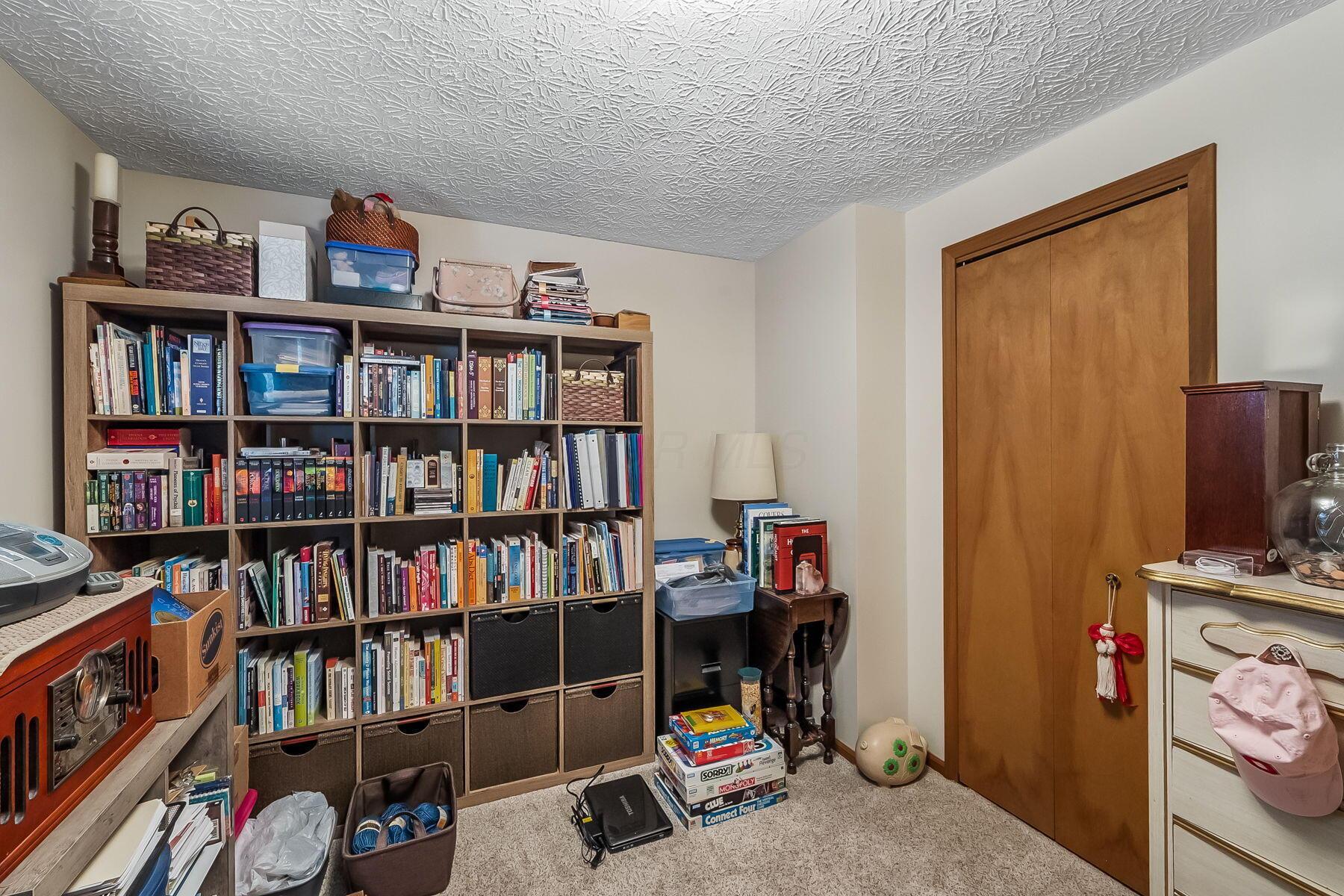 1940 Whetstone River Road S