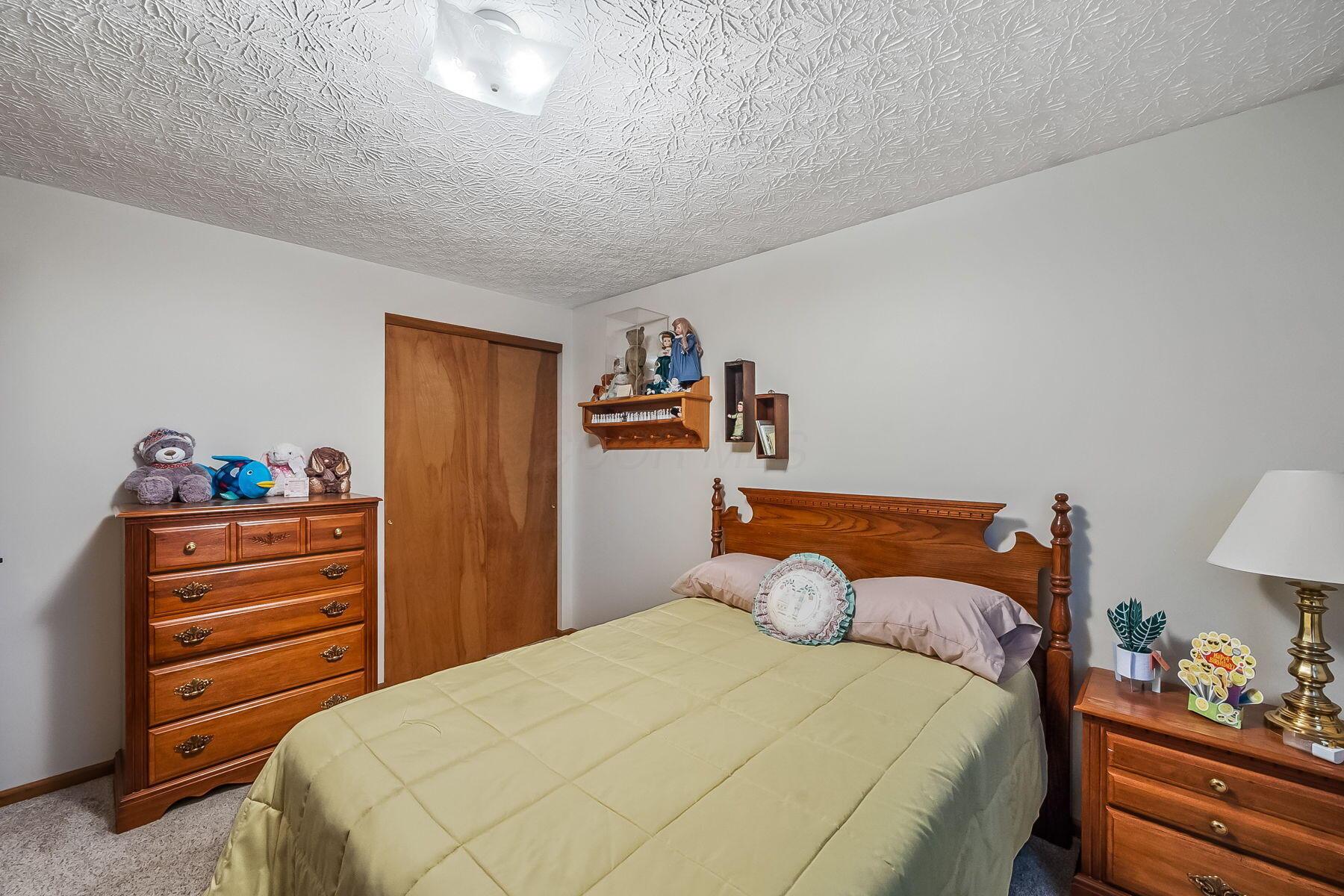 1940 Whetstone River Road S