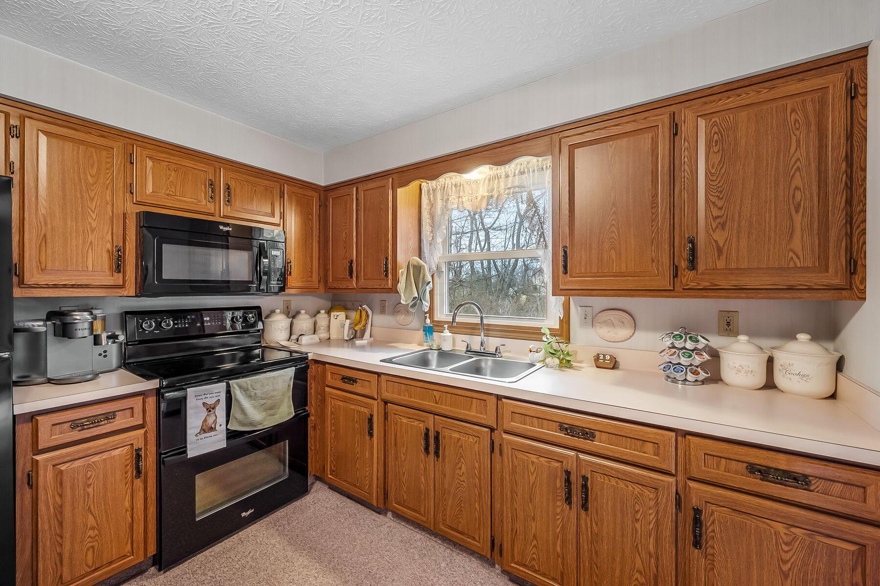 1940 Whetstone River Road S