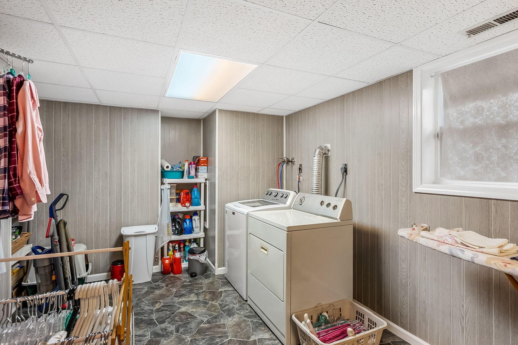 1940 Whetstone River Road S