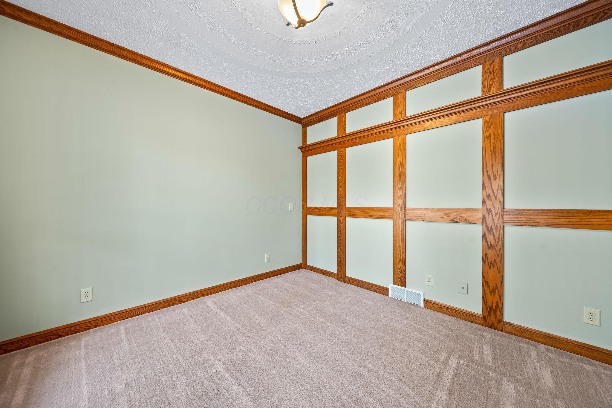 544 Grand Ridge Drive