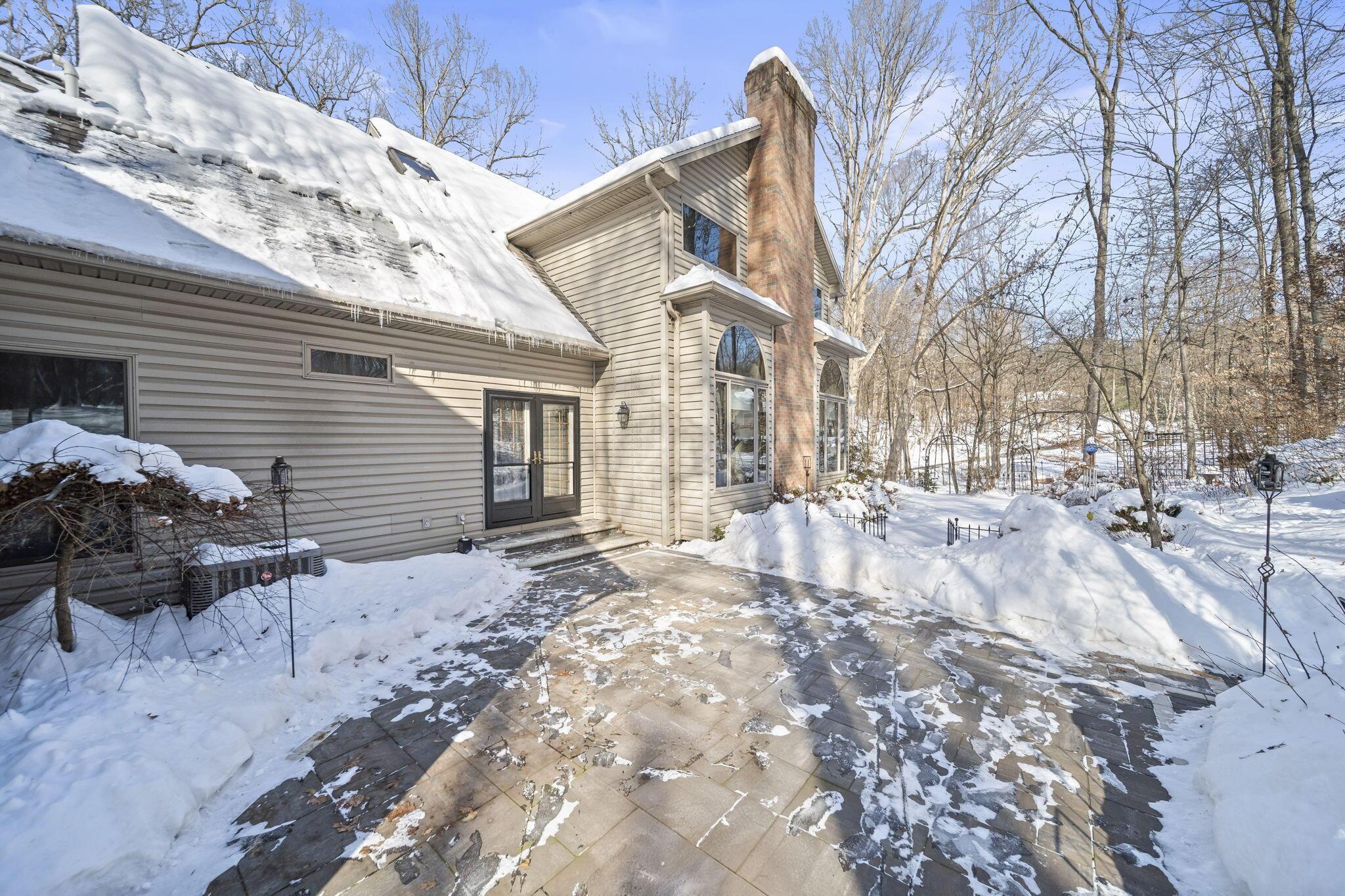 544 Grand Ridge Drive