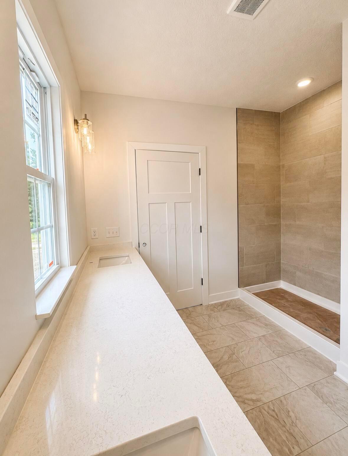 1493 Marion Country Club Drive
