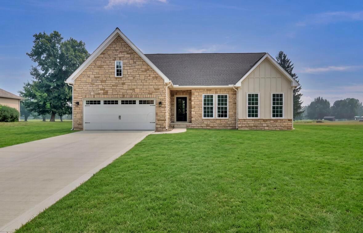 1493 Marion Country Club Drive