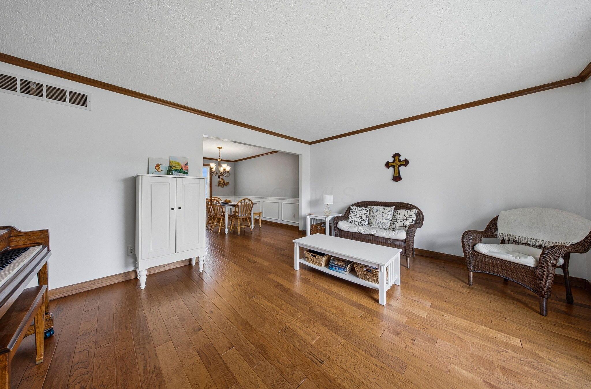 4335 Bear Tooth Court