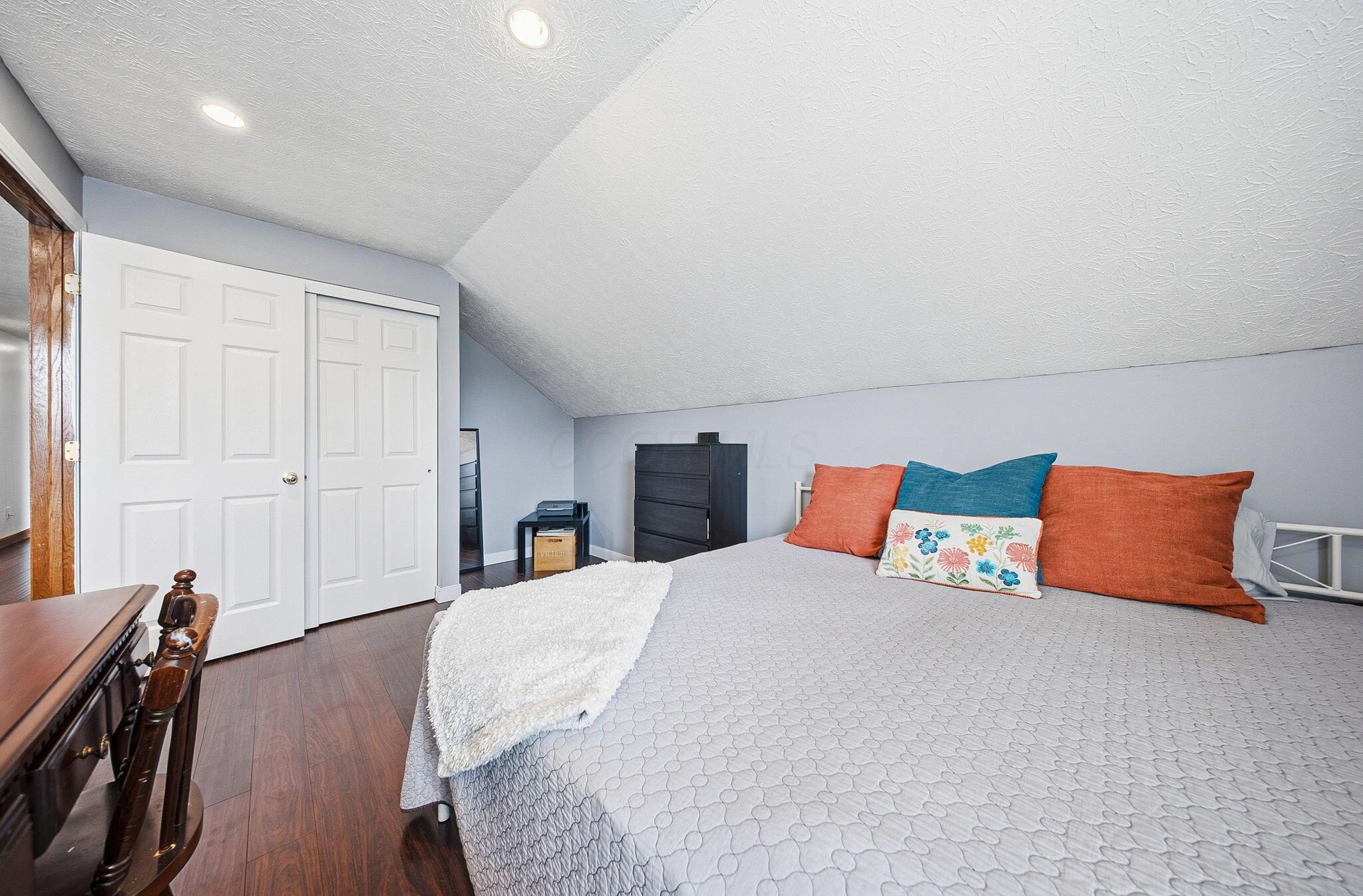 4335 Bear Tooth Court