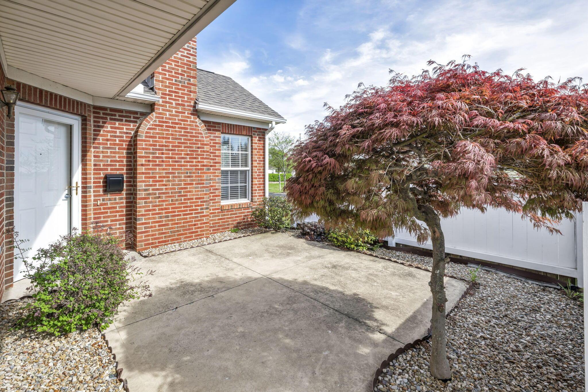 697 Hampton Woods Drive