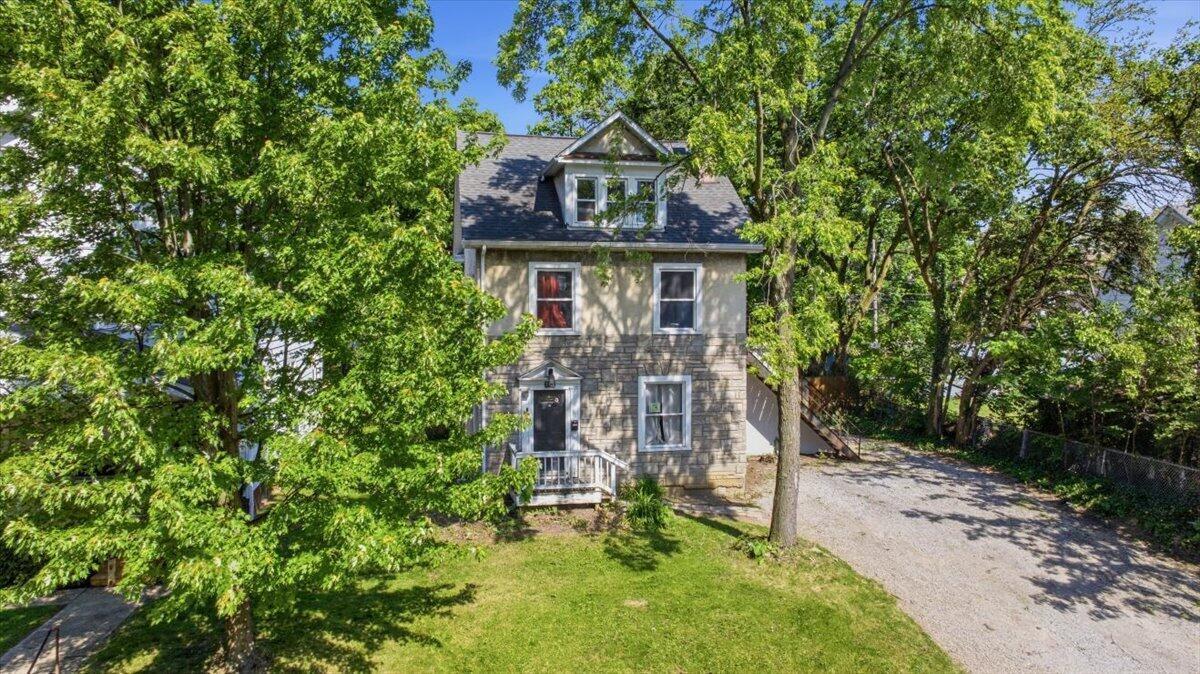 2456 Indiana Avenue, 2454