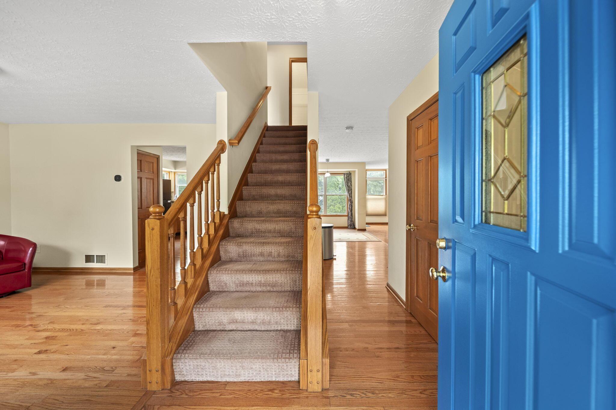 5906 Sandy Rings Lane