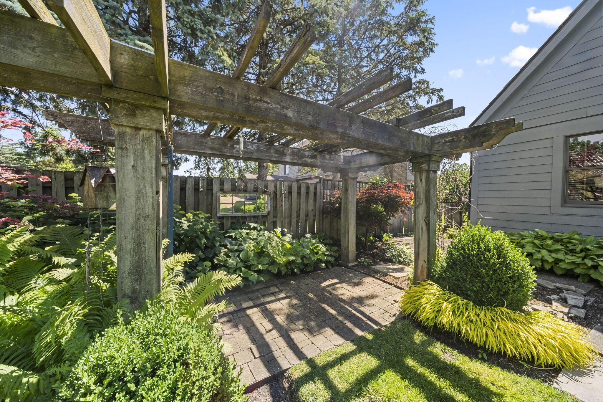 758 Mayfield Drive