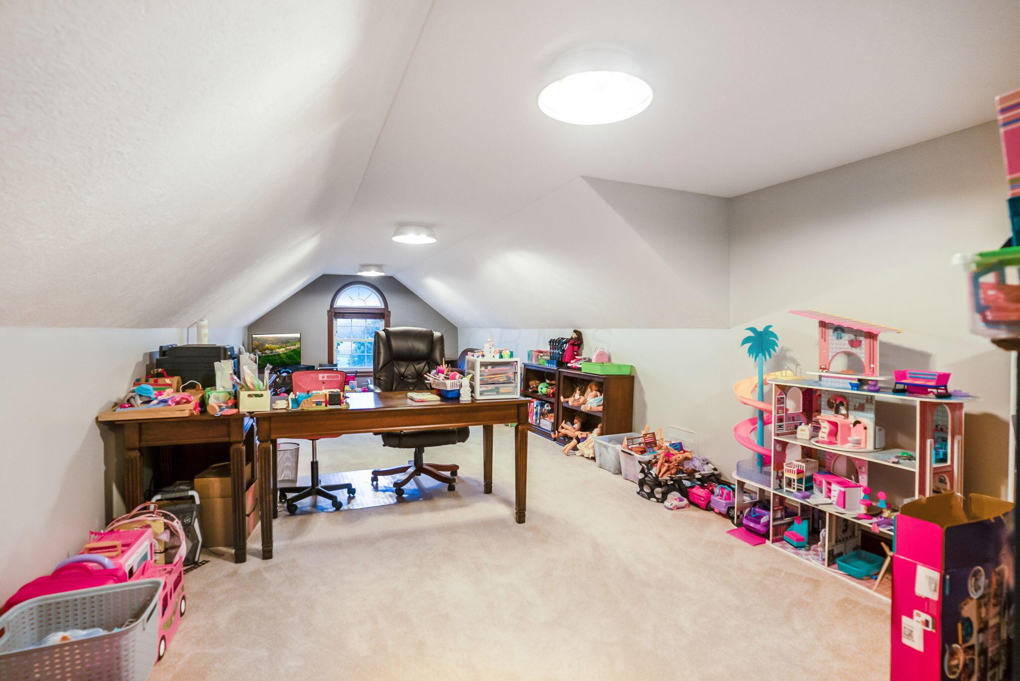 2272 Flagstick Drive