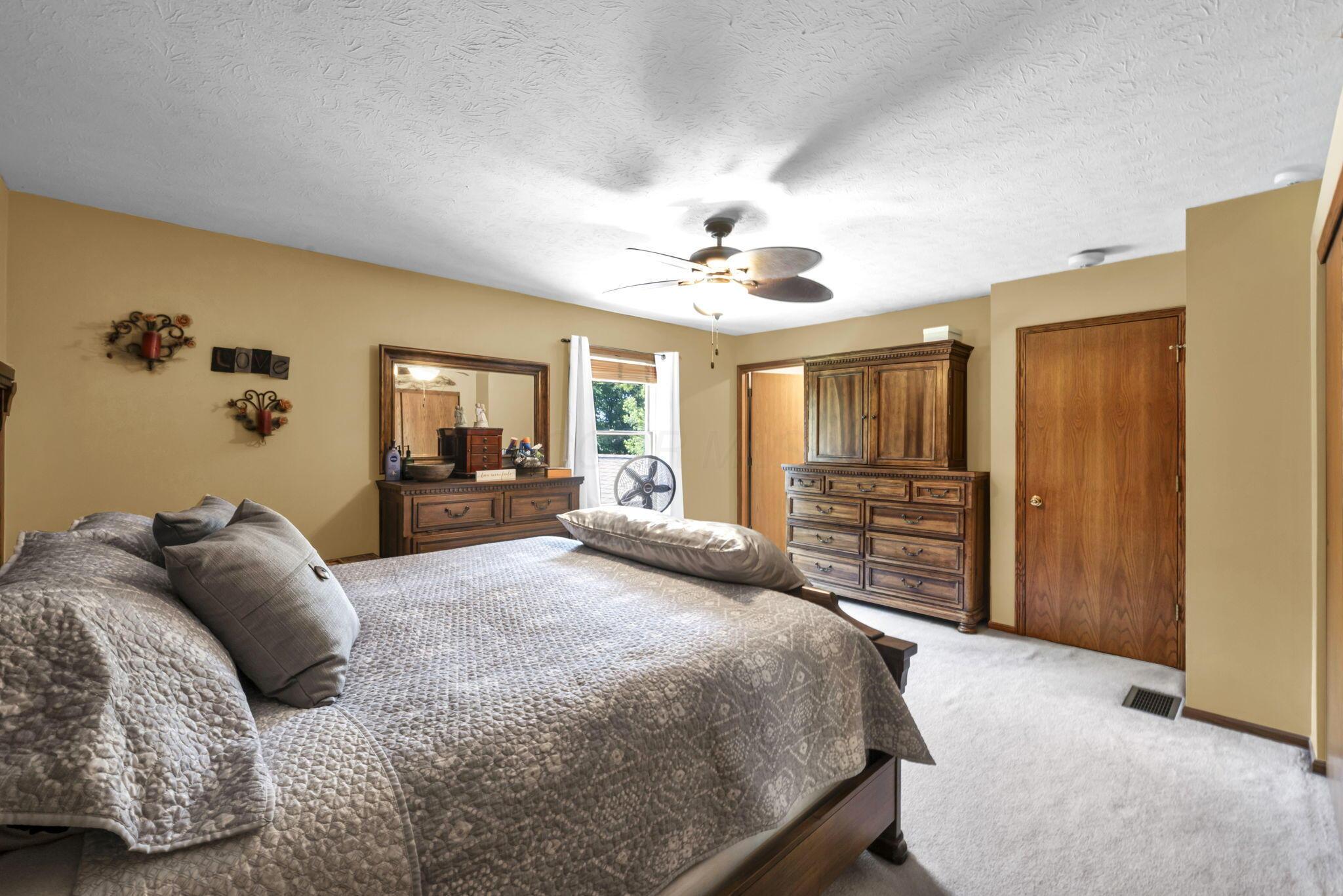 105 Opal Lane