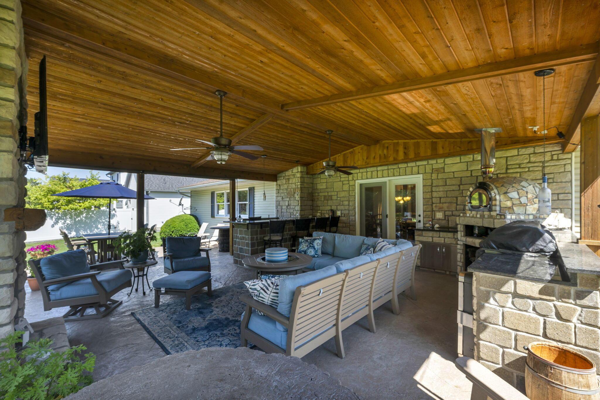 105 Opal Lane