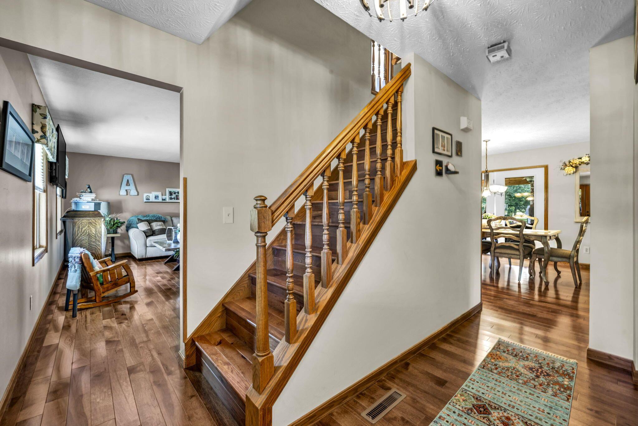 105 Opal Lane