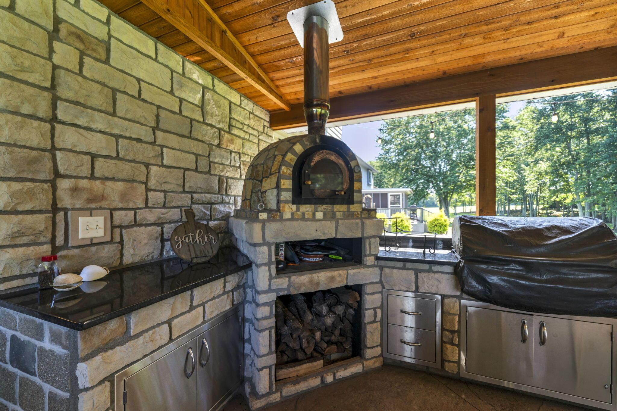 105 Opal Lane