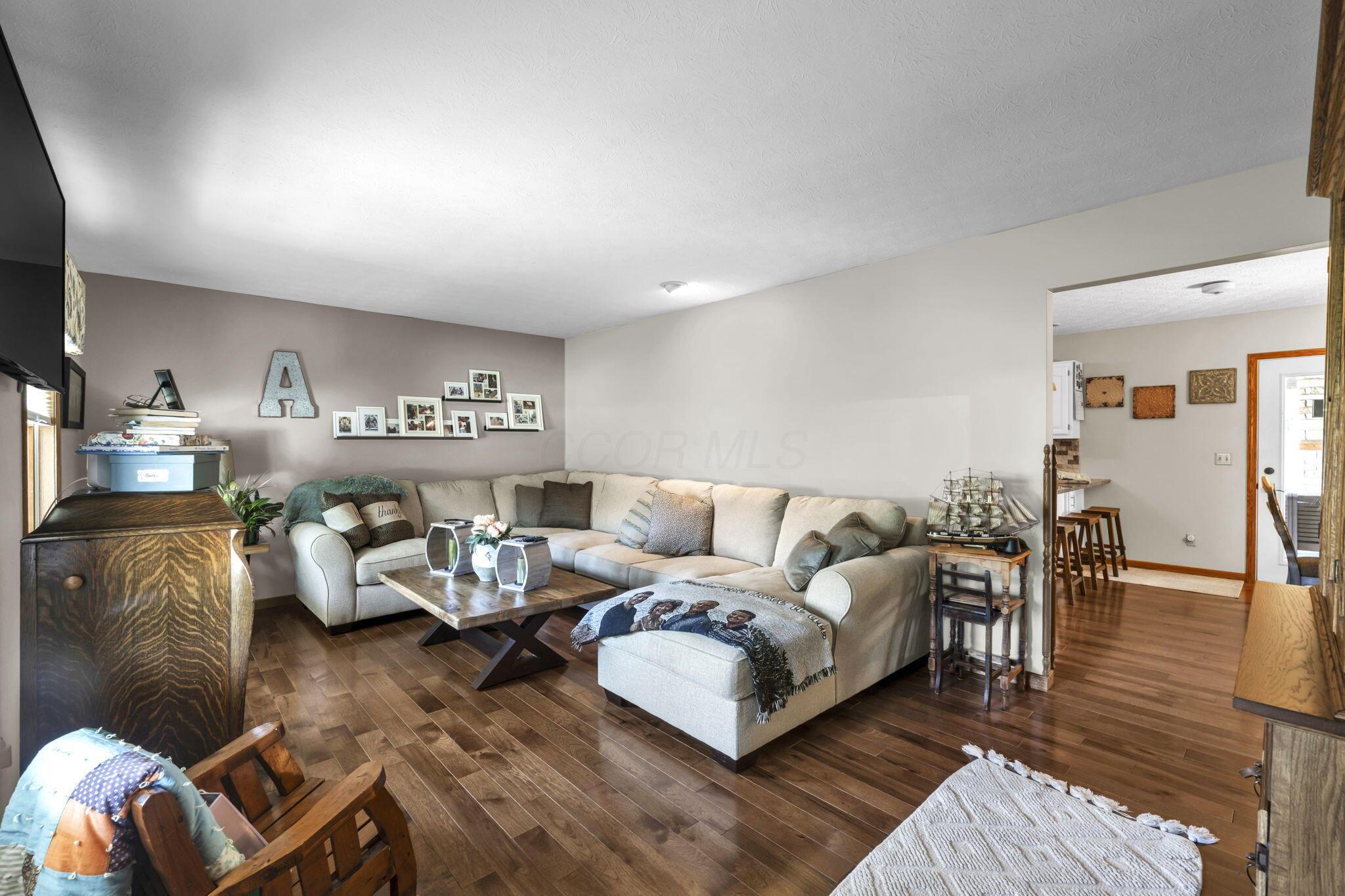 105 Opal Lane
