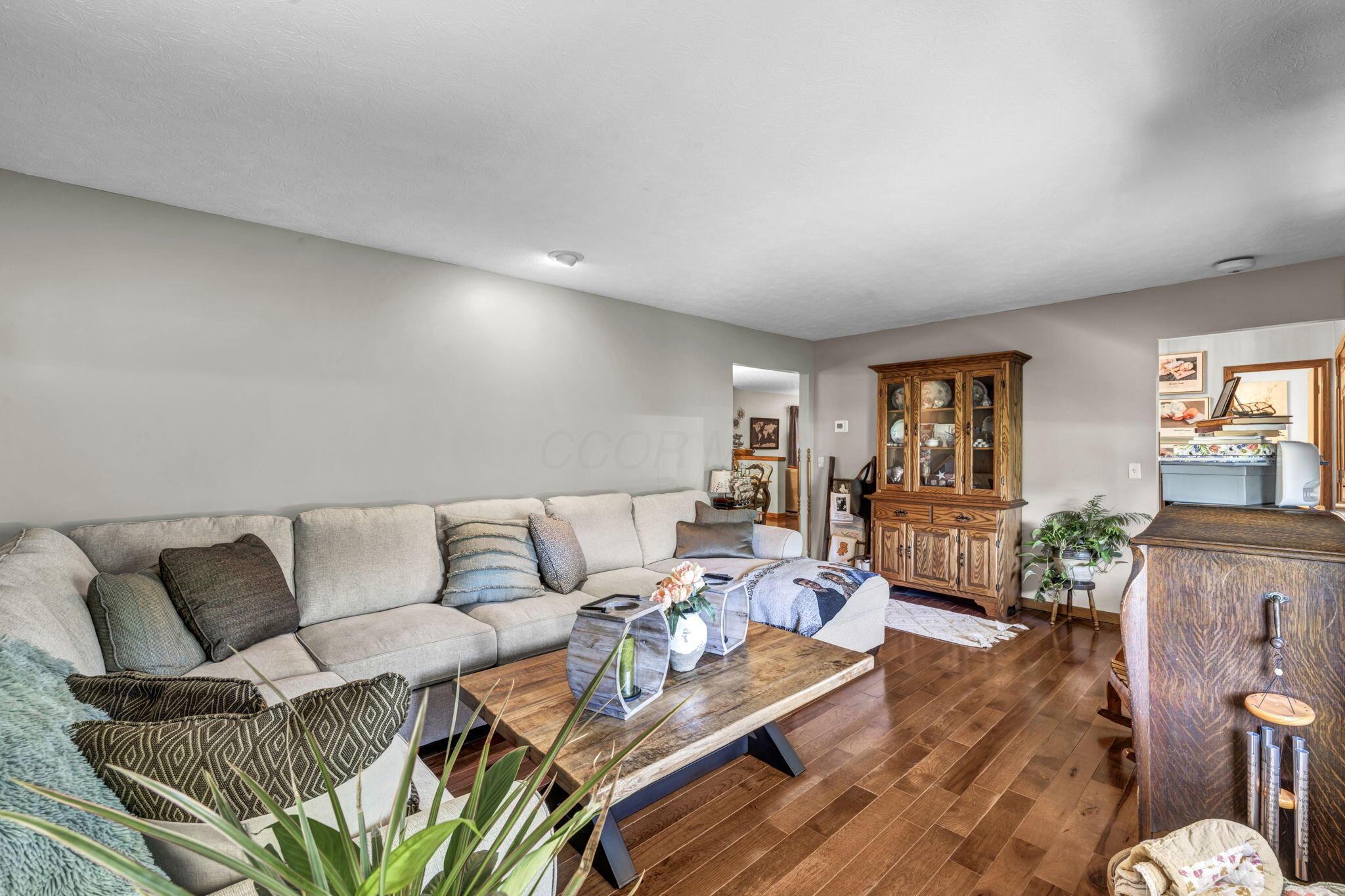 105 Opal Lane