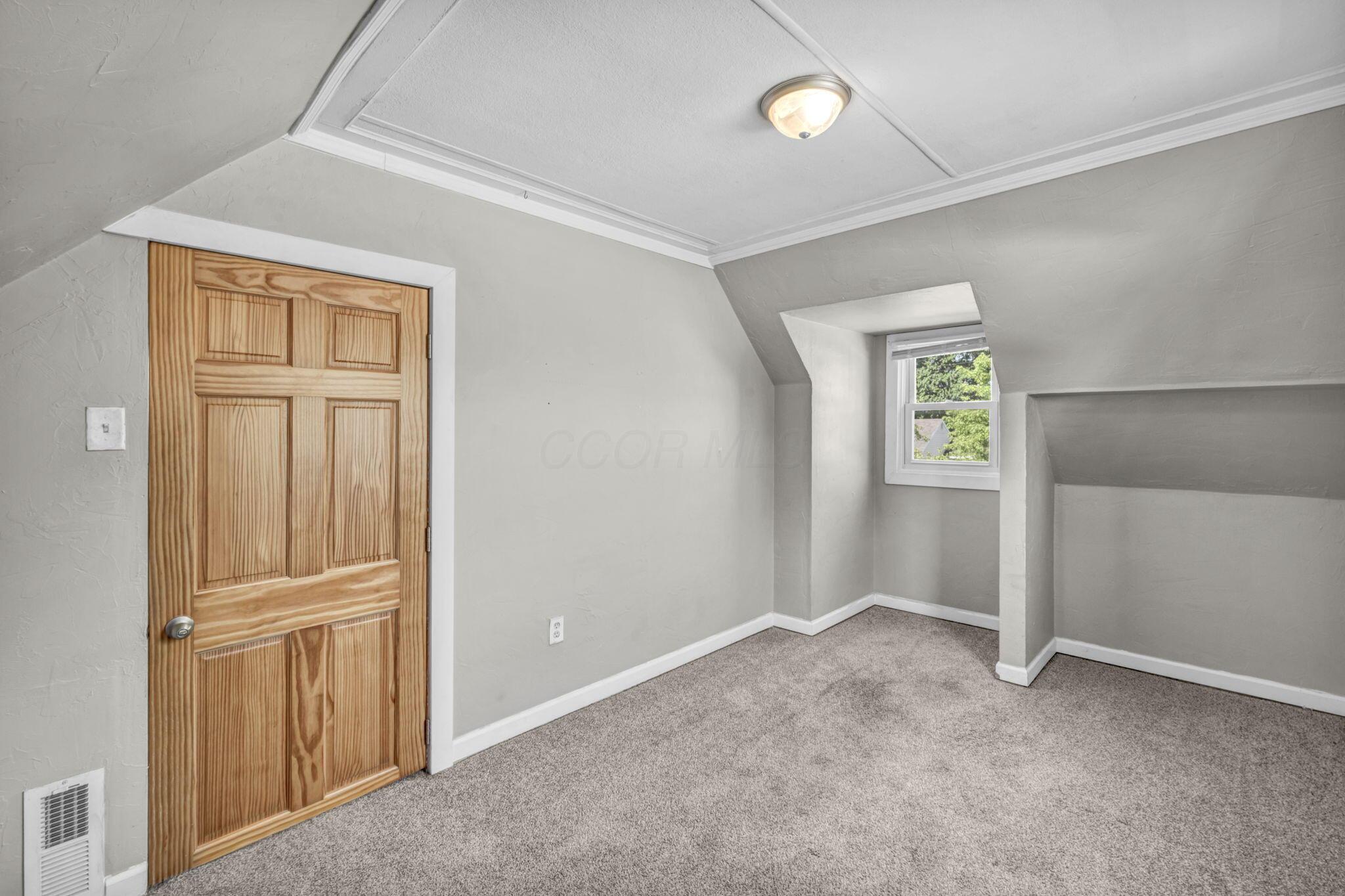 246 Kenmore Avenue