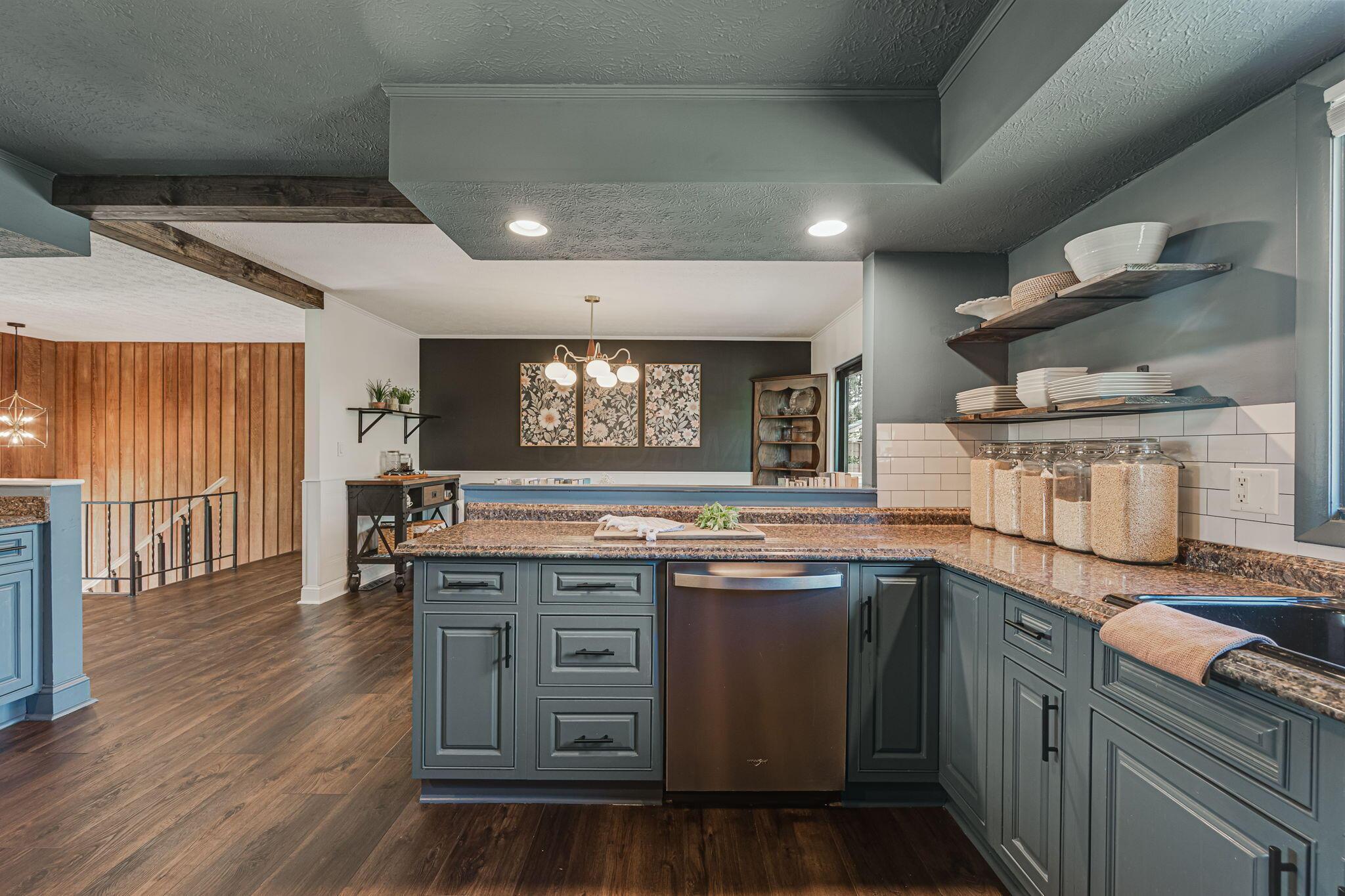 1039 Forest Hill Drive