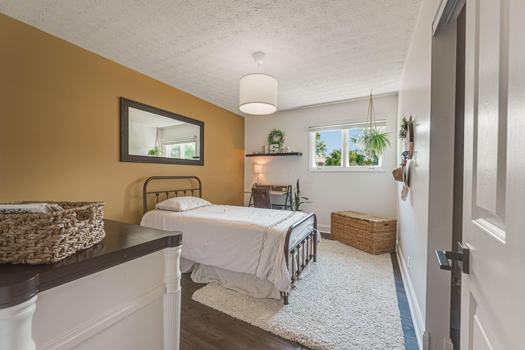 1039 Forest Hill Drive
