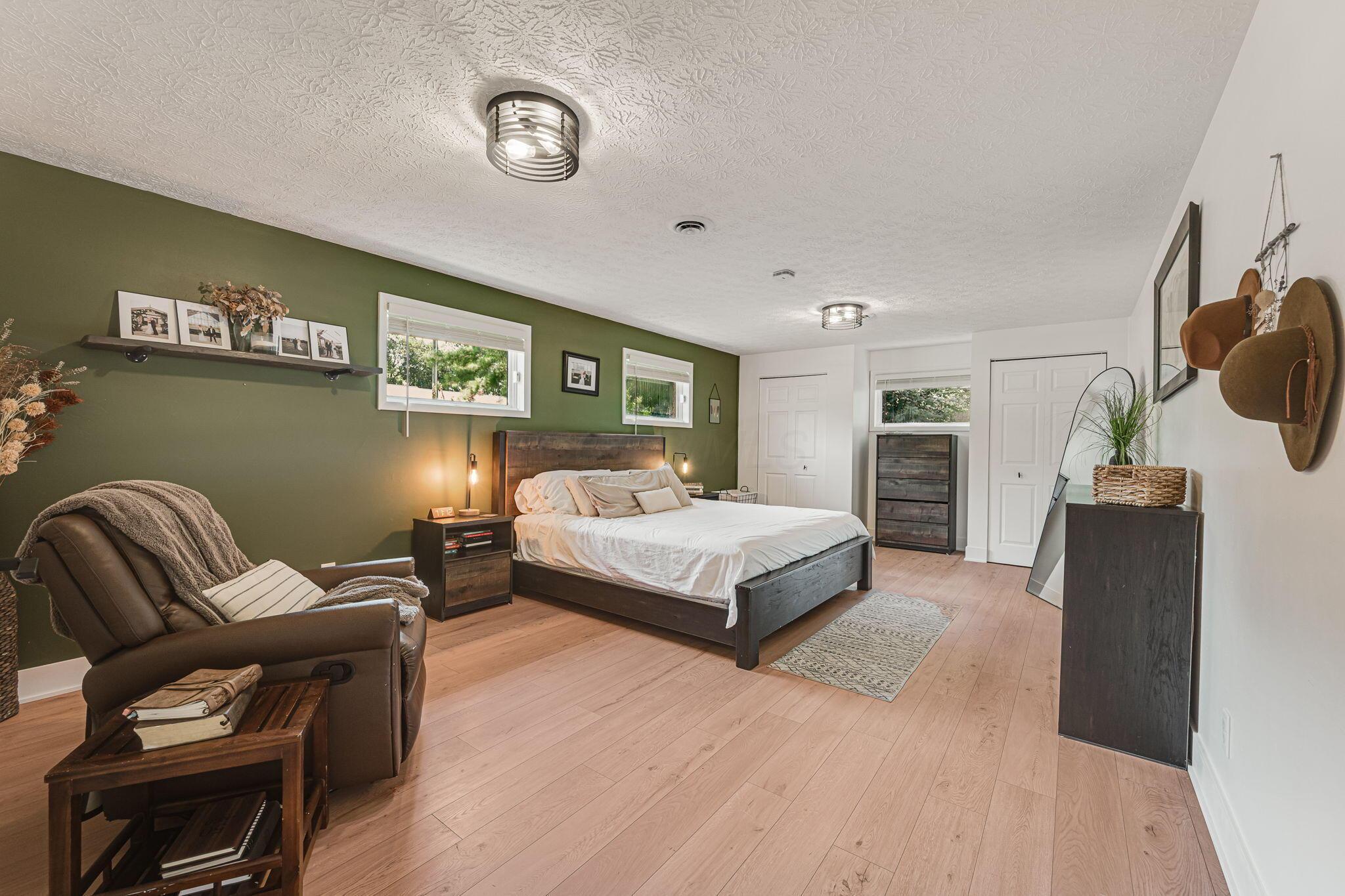 1039 Forest Hill Drive