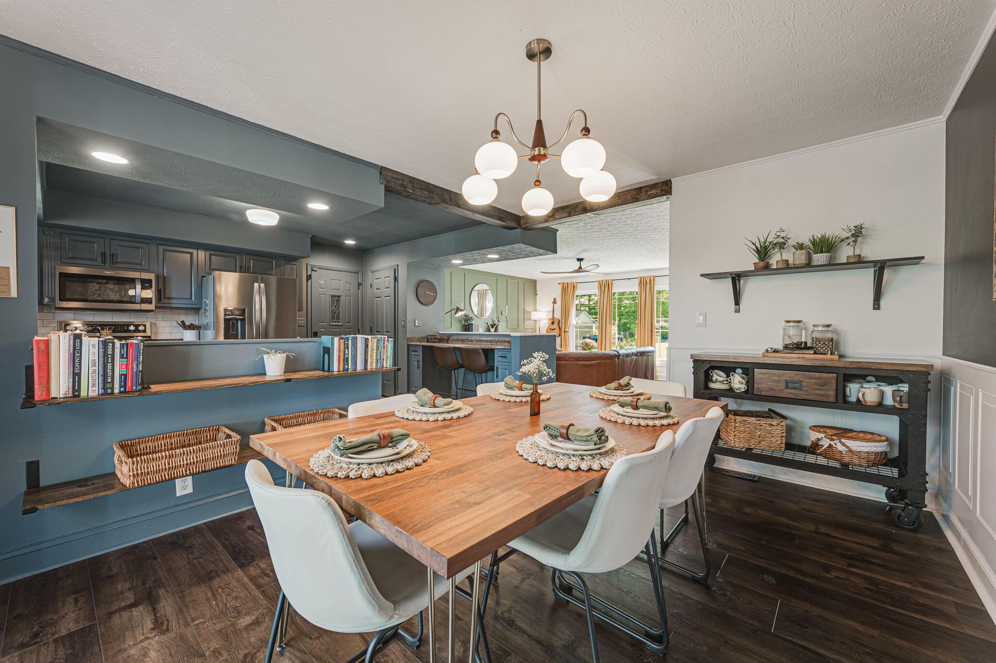 1039 Forest Hill Drive