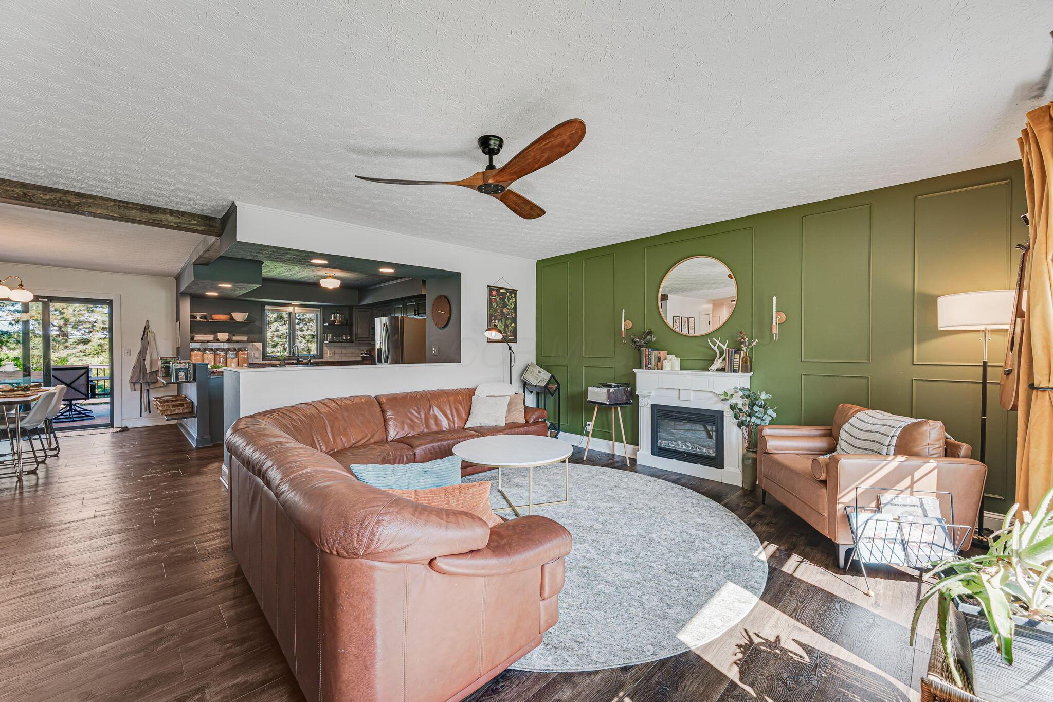 1039 Forest Hill Drive