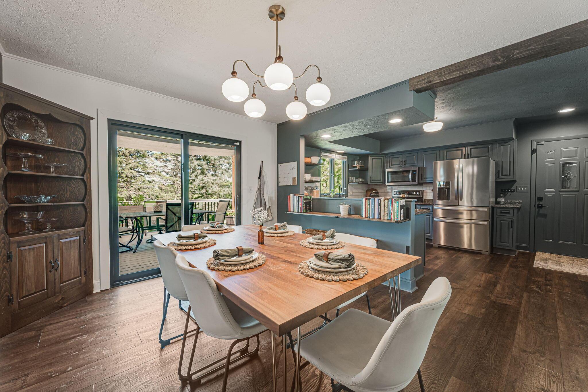1039 Forest Hill Drive