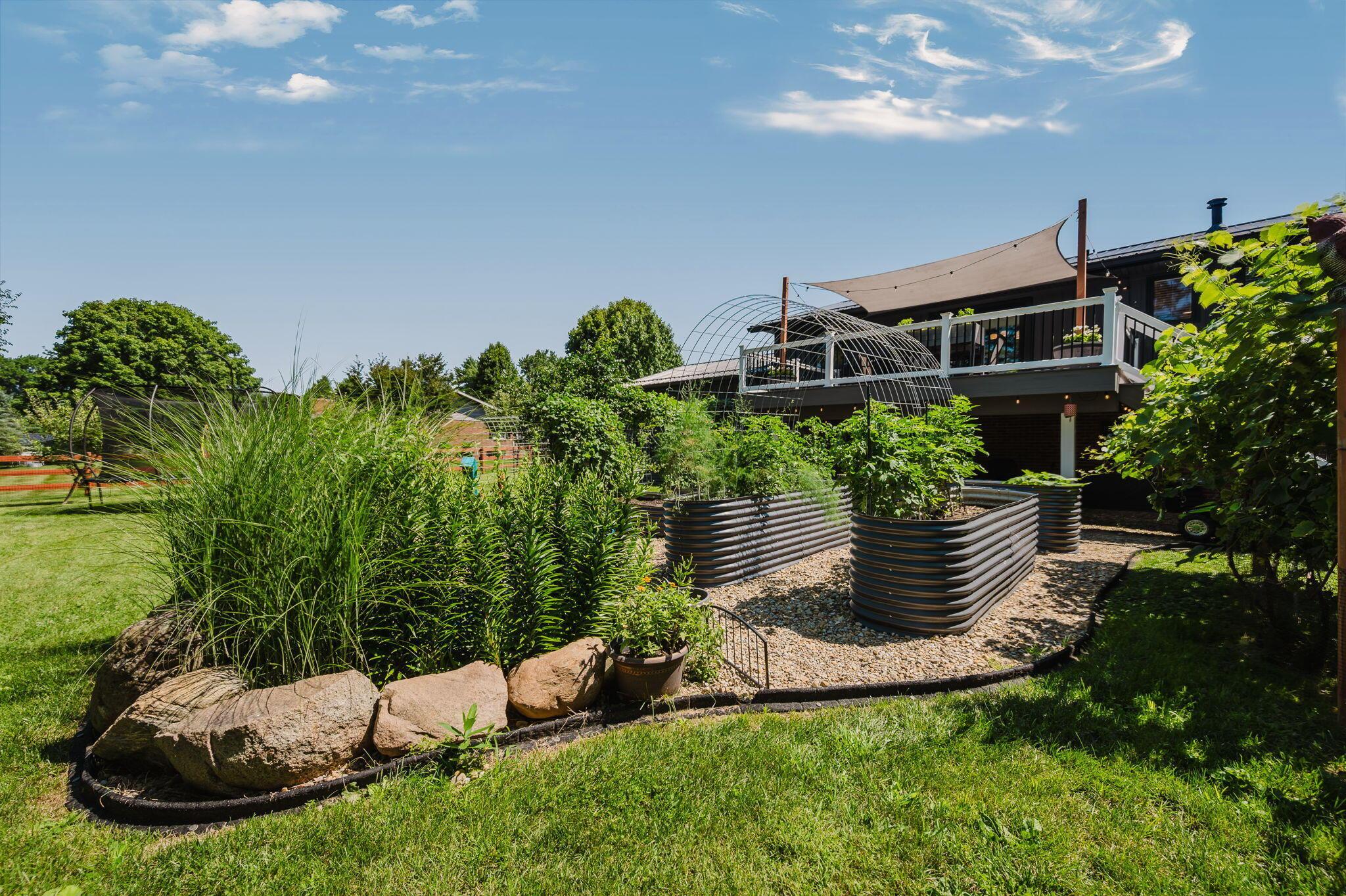 1039 Forest Hill Drive