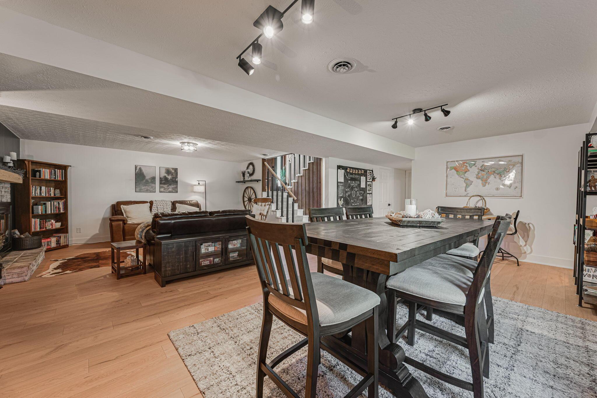 1039 Forest Hill Drive
