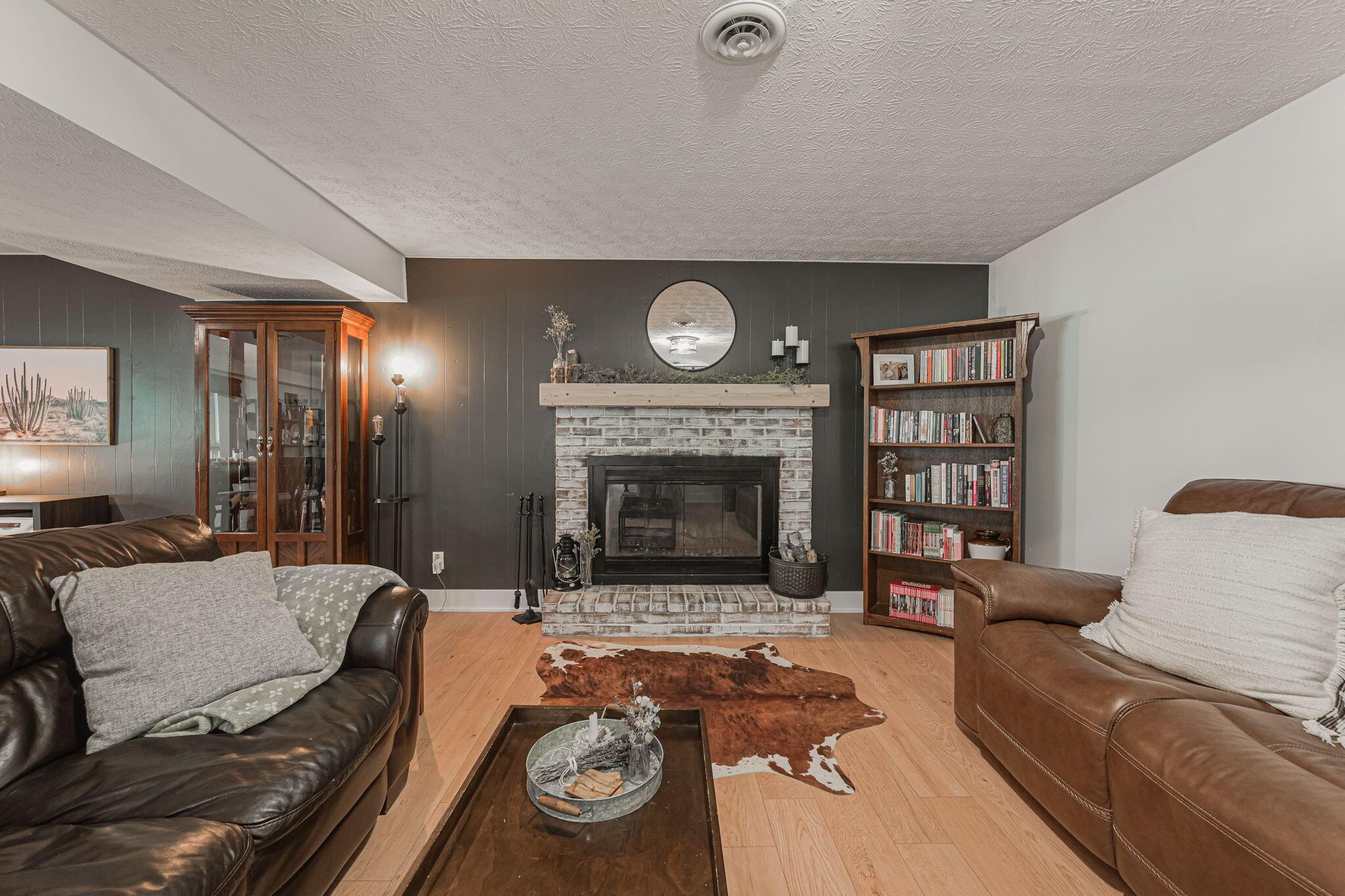 1039 Forest Hill Drive