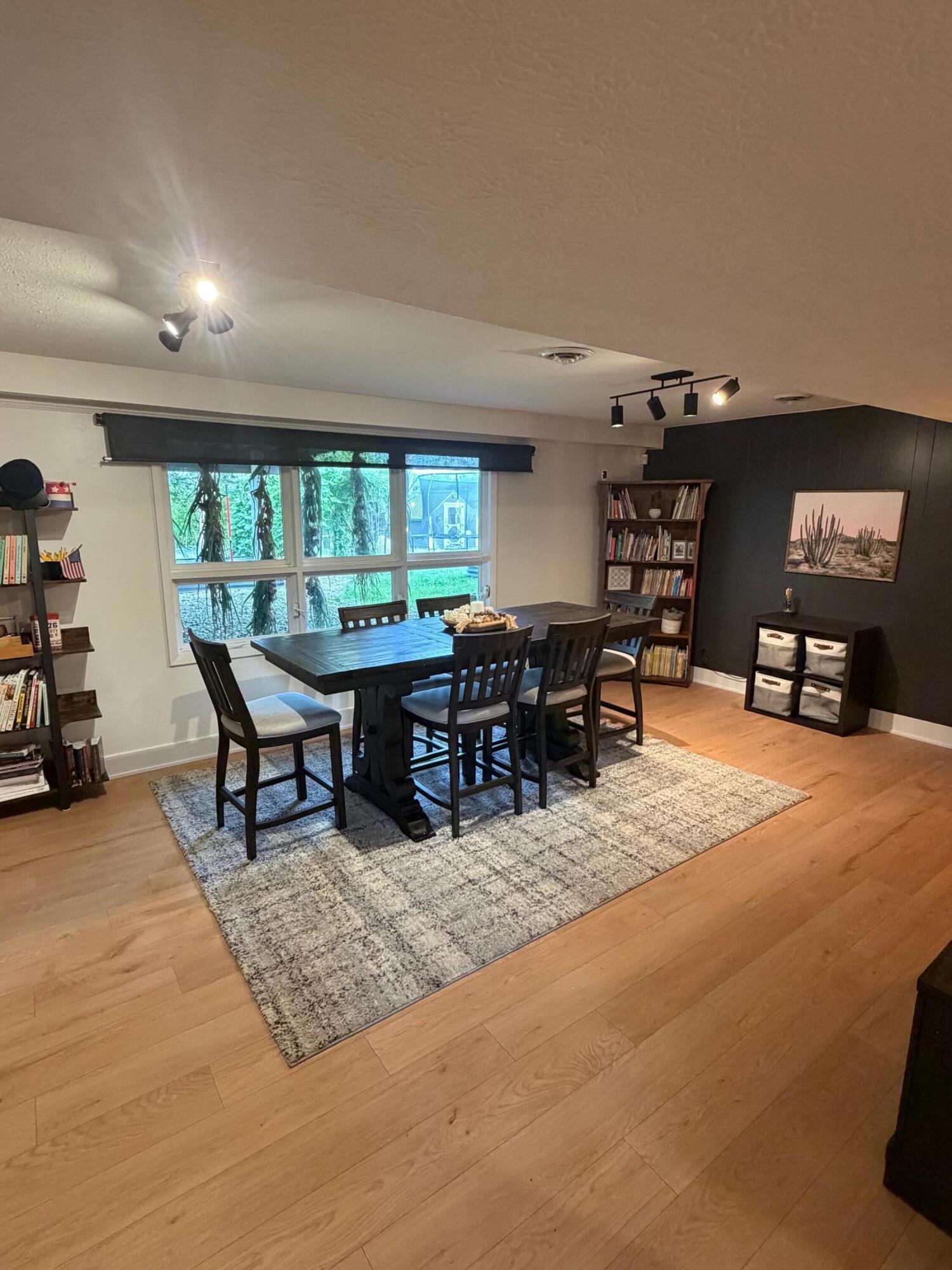 1039 Forest Hill Drive