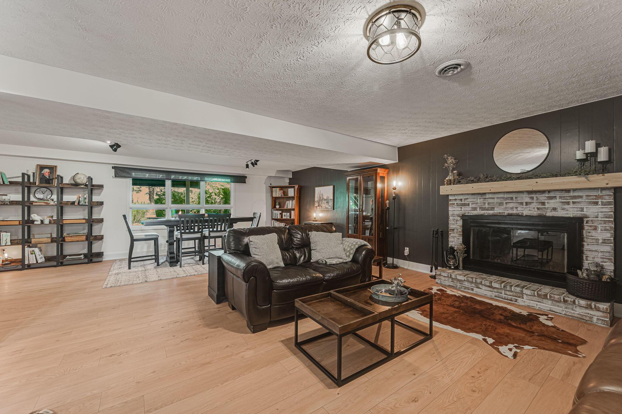 1039 Forest Hill Drive