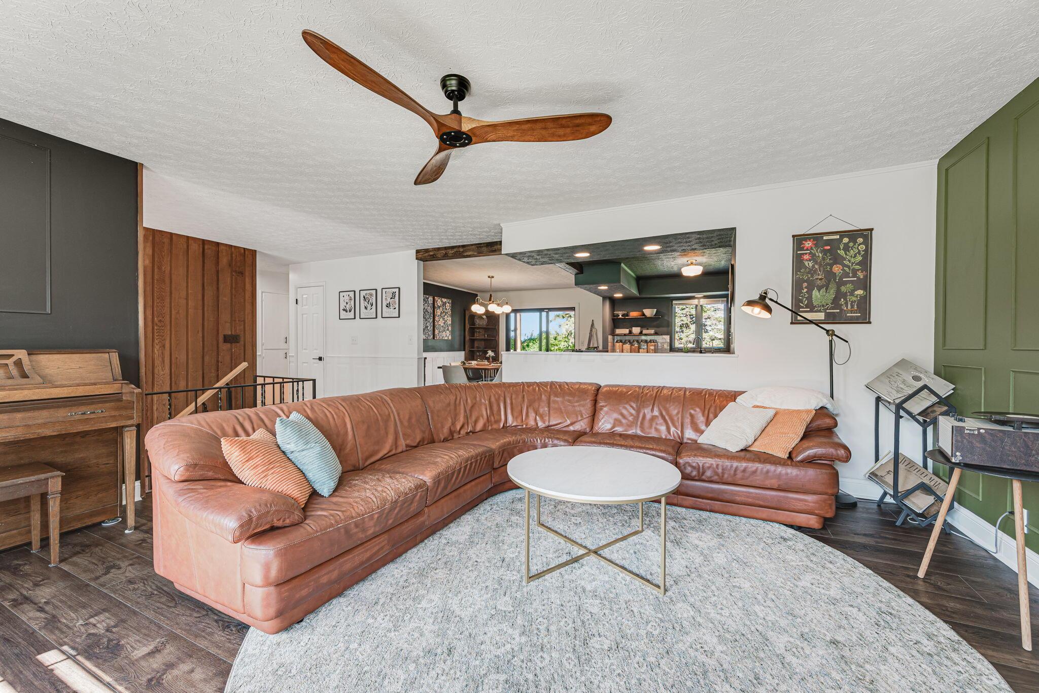 1039 Forest Hill Drive