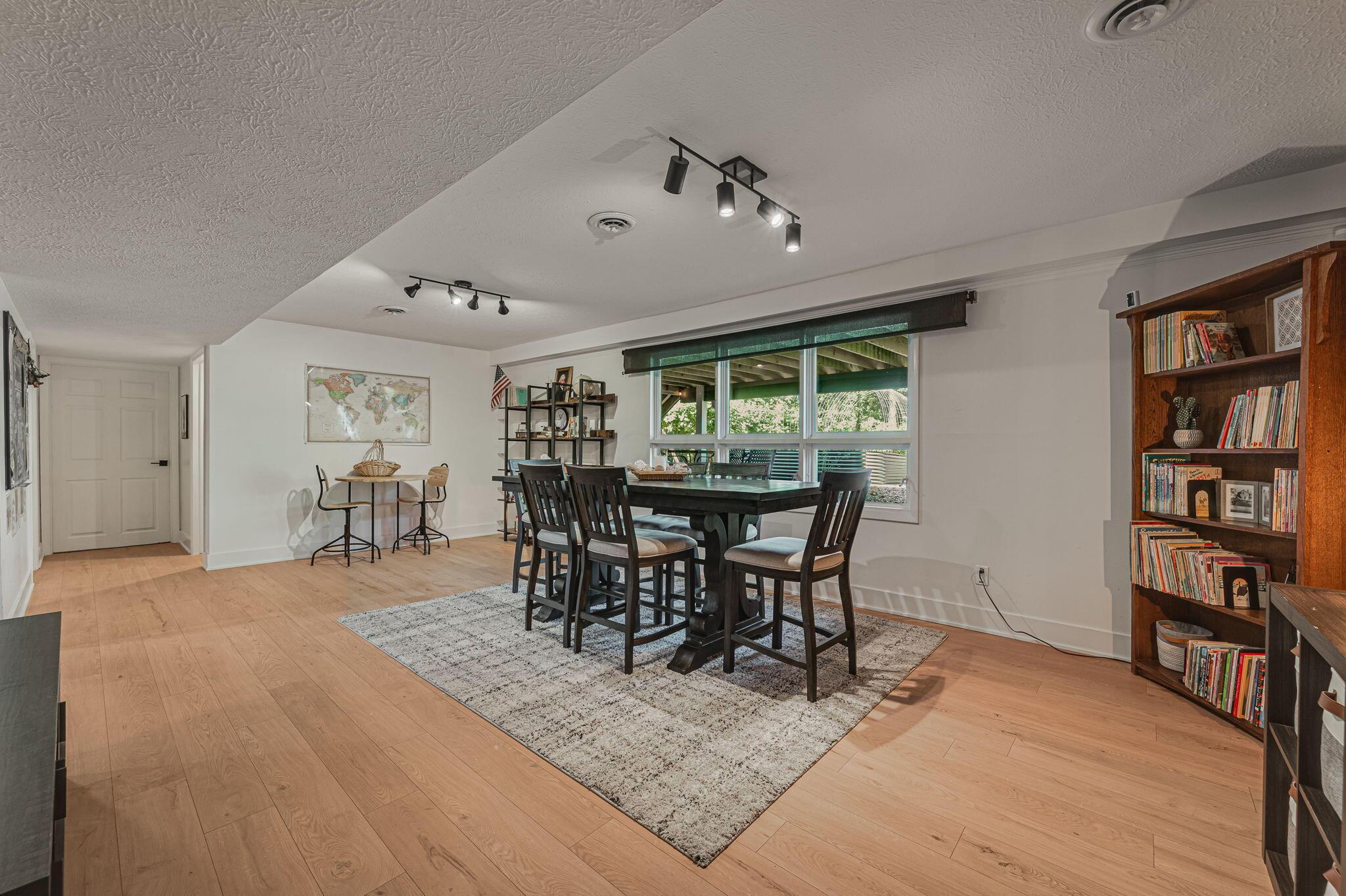 1039 Forest Hill Drive