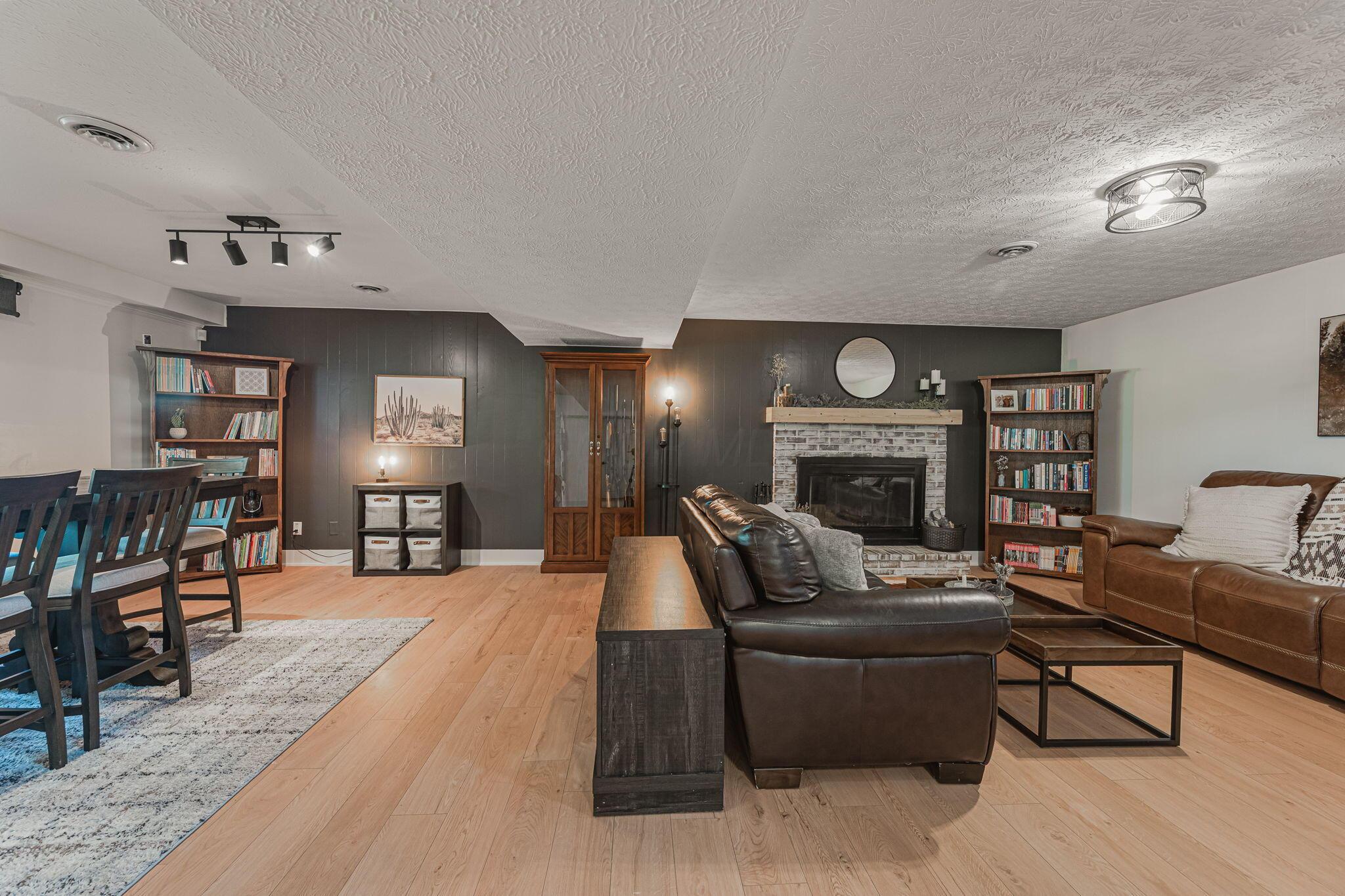 1039 Forest Hill Drive
