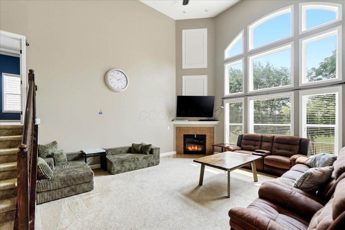 6061 Baumeister Drive
