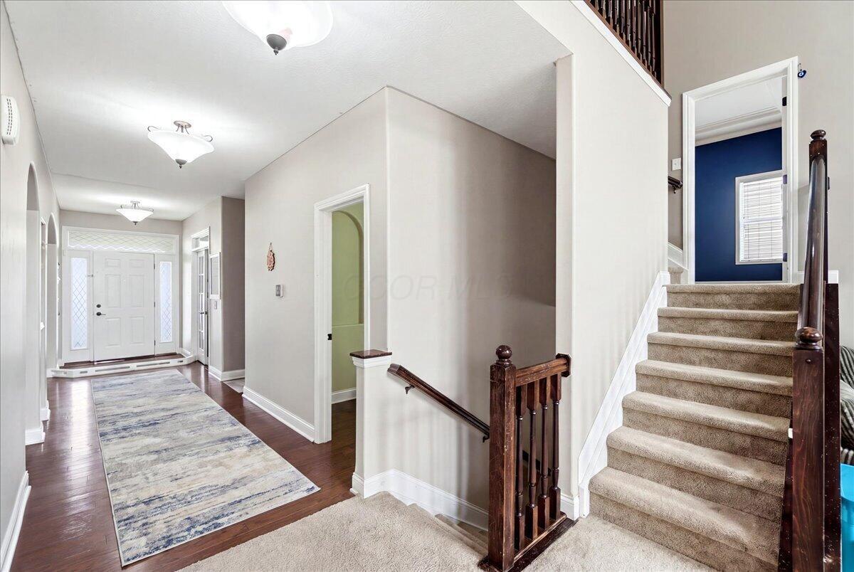 6061 Baumeister Drive