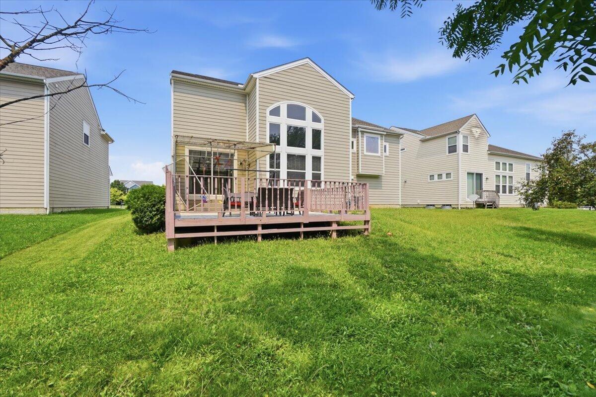 6061 Baumeister Drive