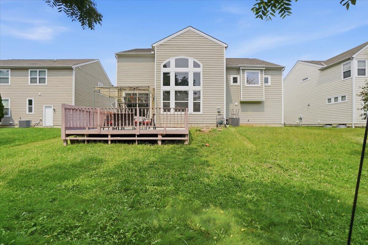 6061 Baumeister Drive
