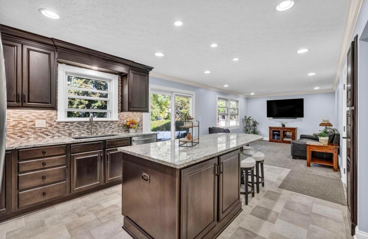 3632 Mountshannon Road