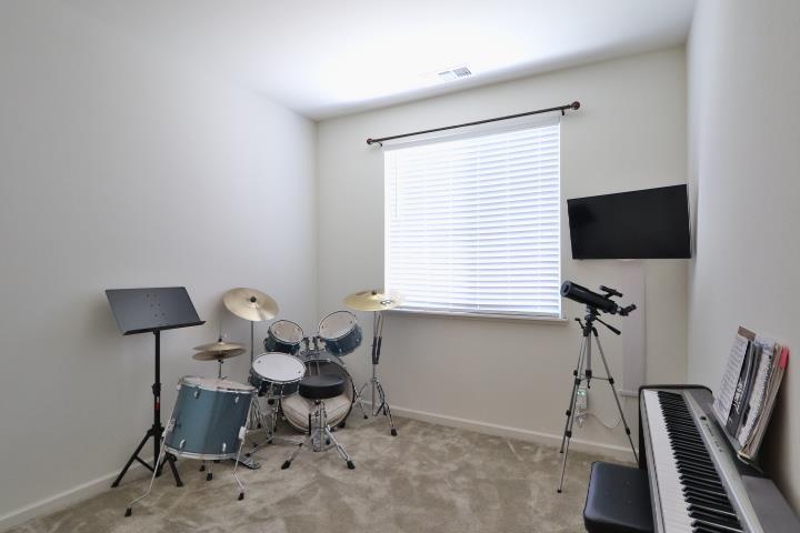 545 San Joaquin Court