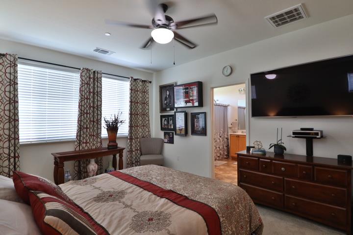 545 San Joaquin Court