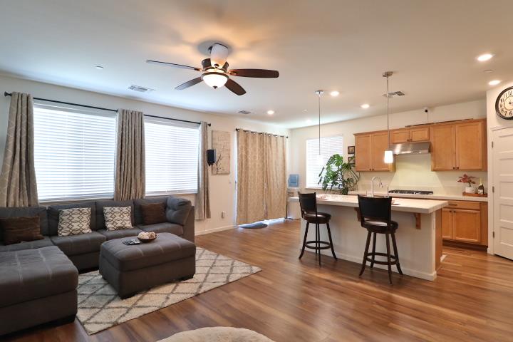 545 San Joaquin Court