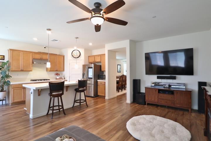 545 San Joaquin Court