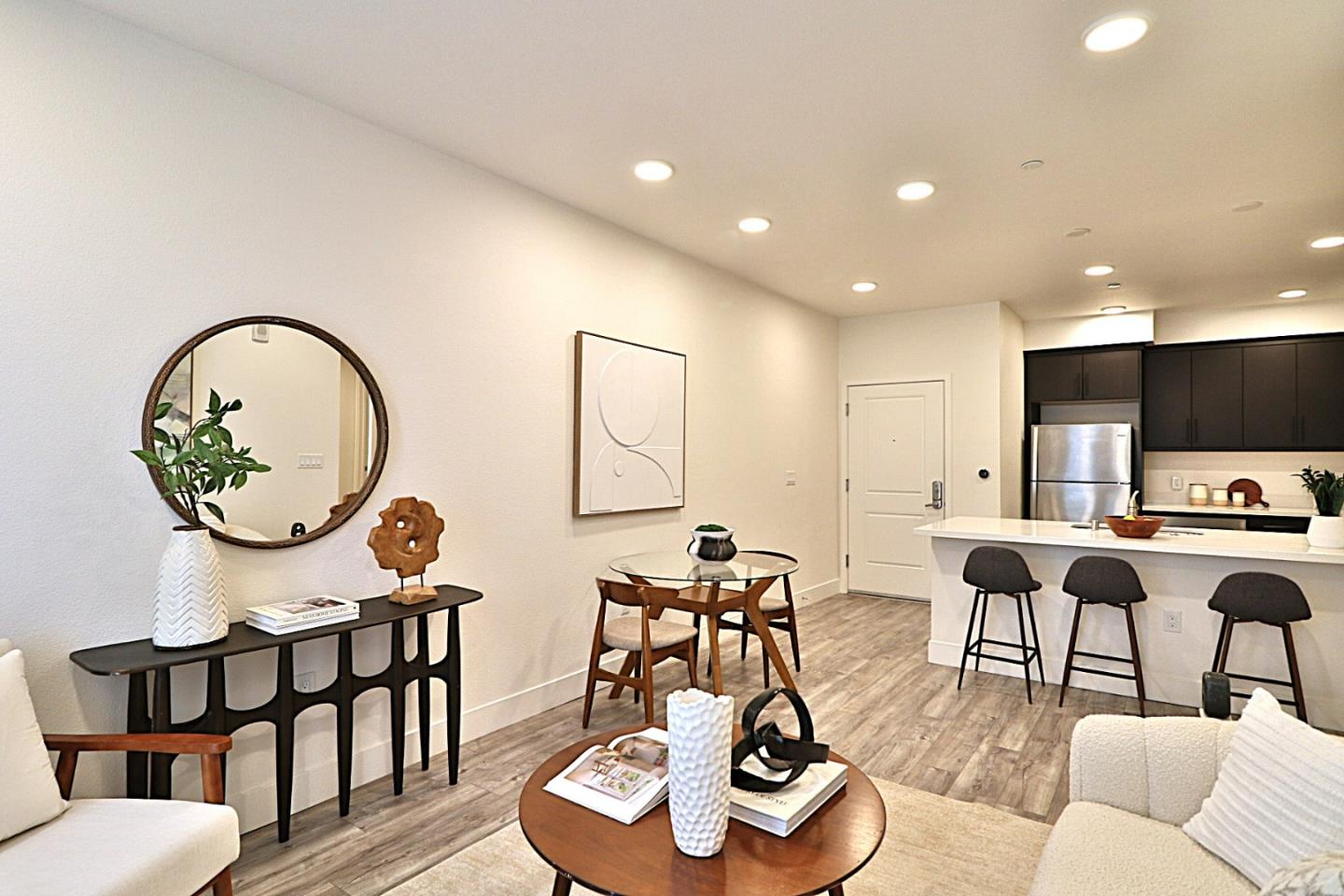 42111 Osgood Road 206