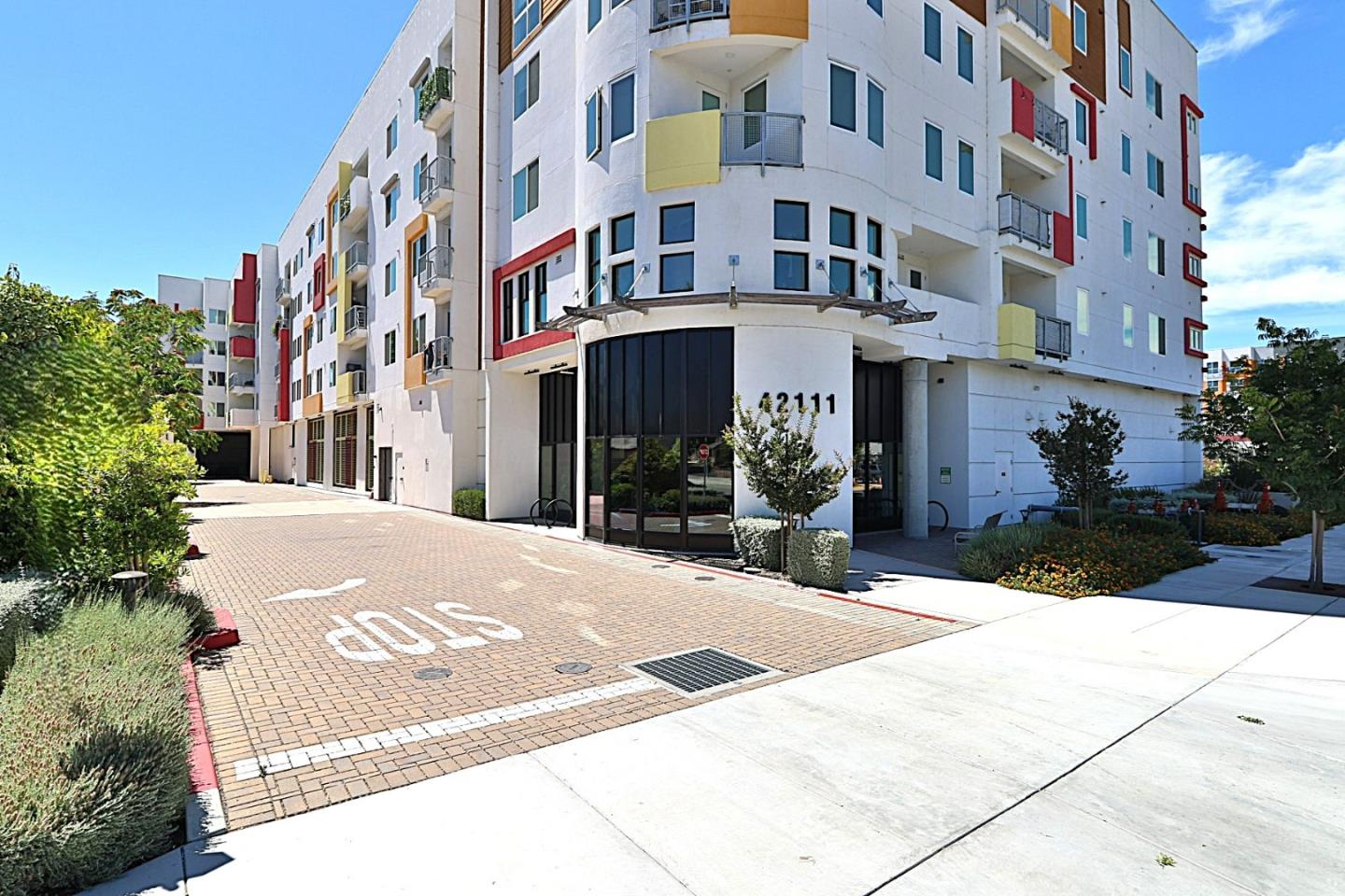 42111 Osgood Road 206
