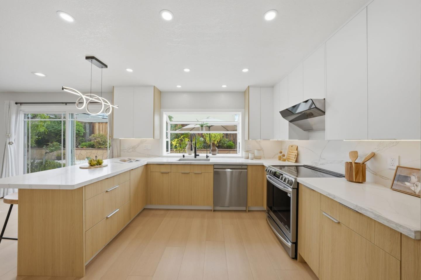 3211 Lenark Drive
