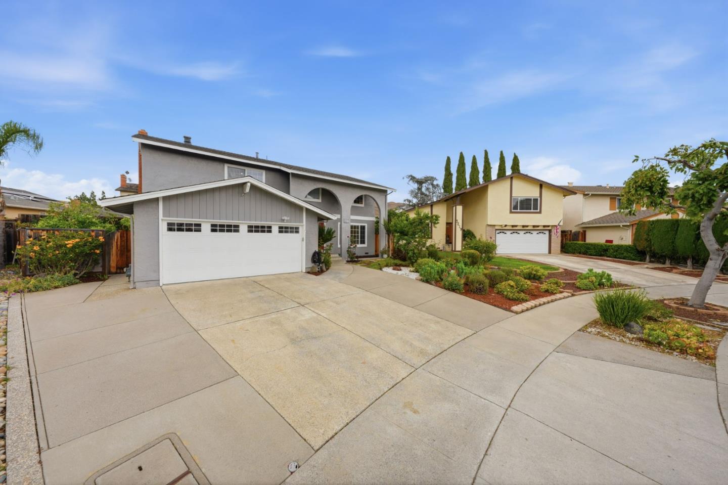 3211 Lenark Drive
